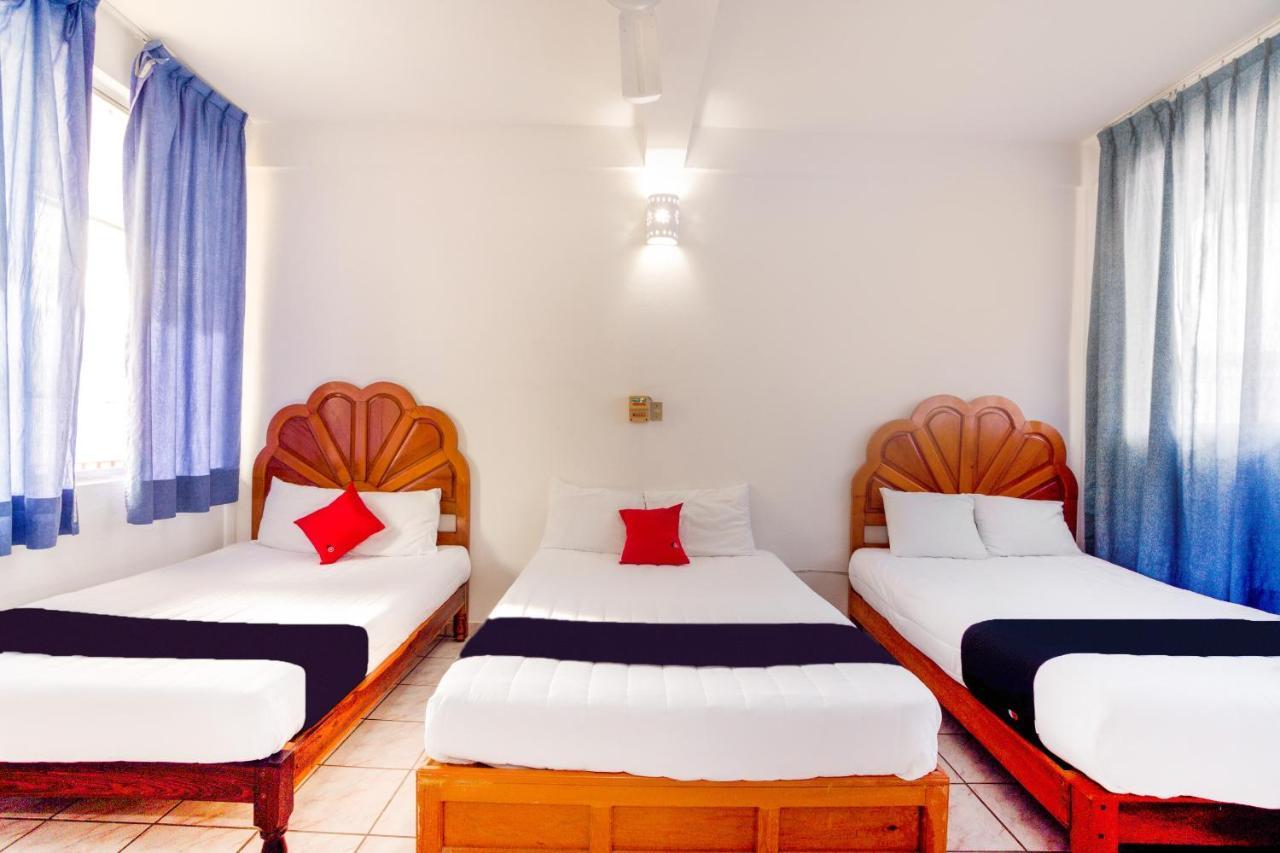 Hotel Adelita Zihuatanejo Exterior foto